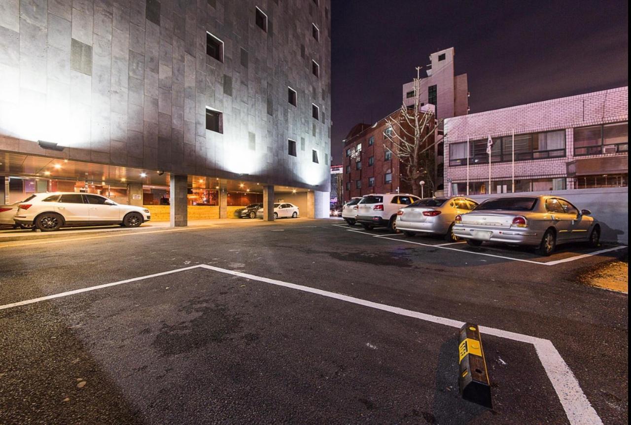 Hotel Myeong Jak Suwon Exterior photo