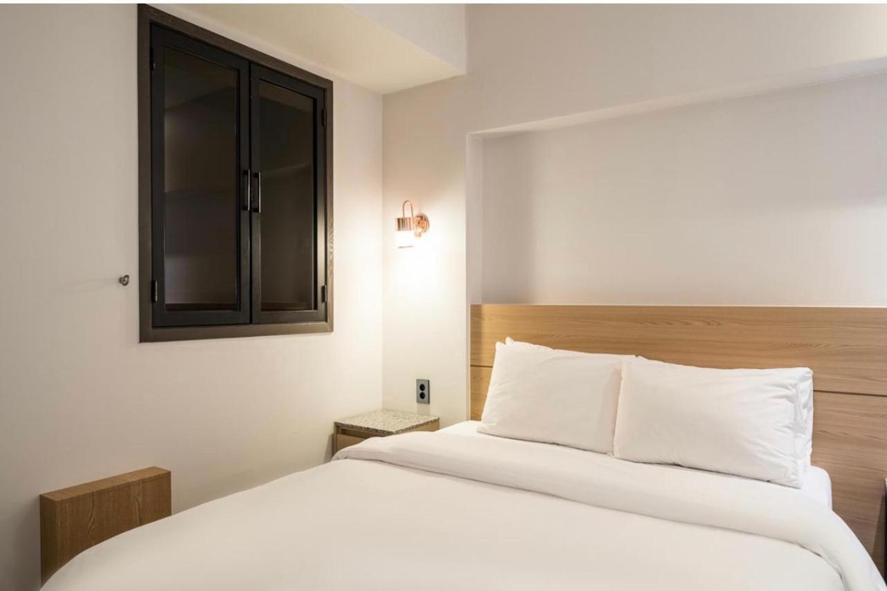 Hotel Myeong Jak Suwon Exterior photo